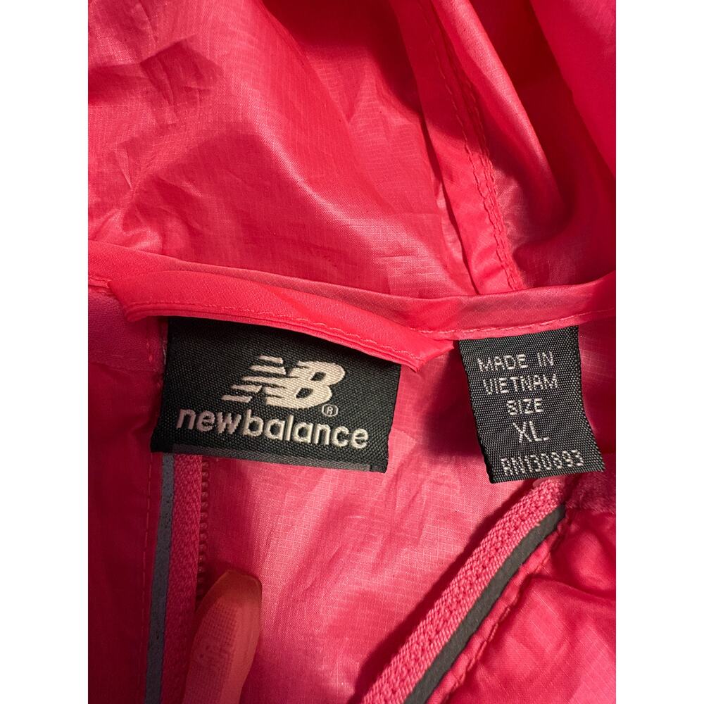 New Balance Wind Shell XL - Picture 4 of 5